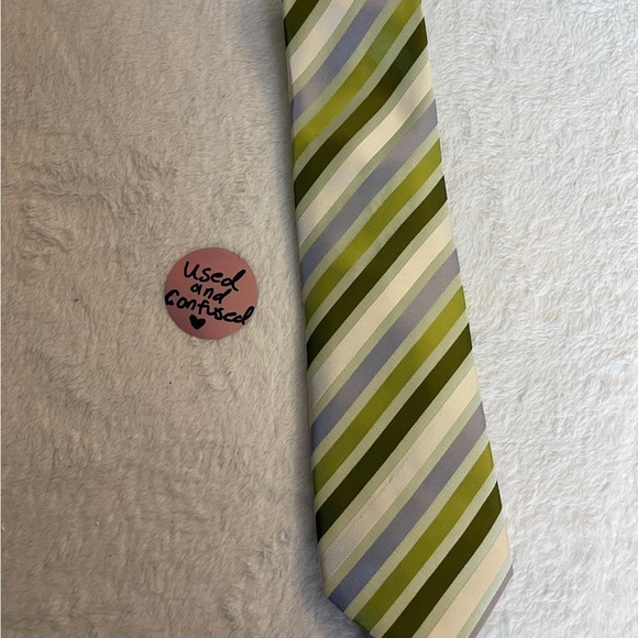 Green Striped Men's Tie - Picture 3 of 6